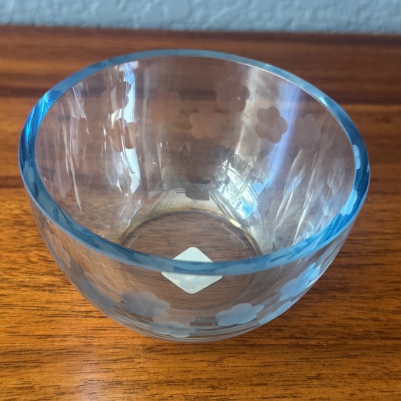 PartyLite Hydrangea Candle Holder - Picture 3 of 6